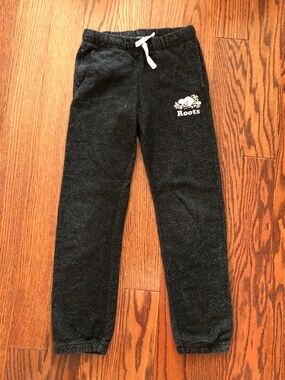 Black roots pants